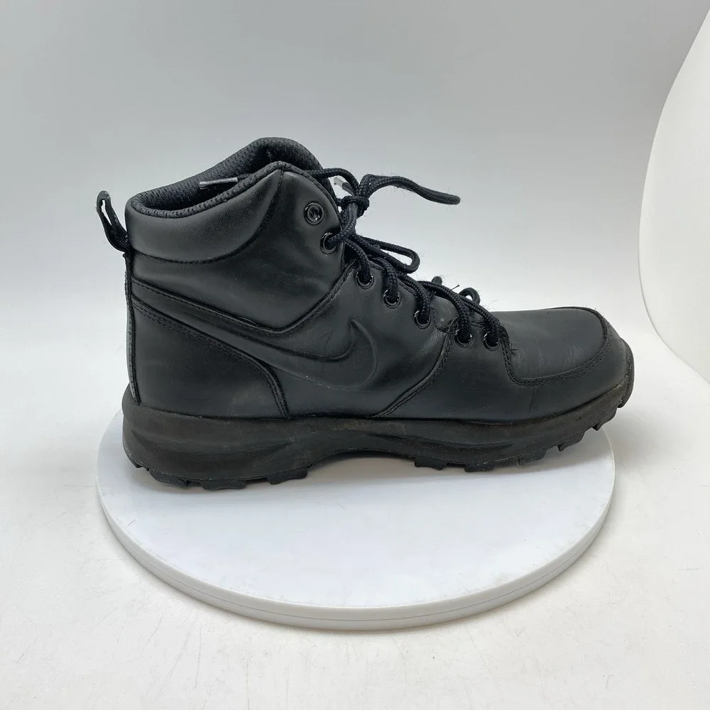 Nike‎ Manoa Boots Mens 9 Triple Black Water Resistant 454350-003 Black Leather